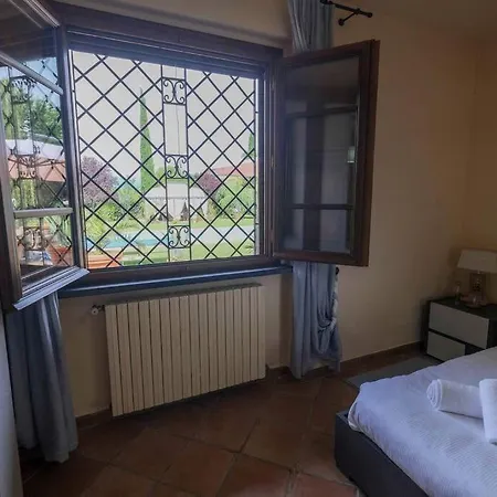 Luxury Pool & Garden Pisa